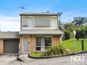 20 /  100 Smith Road, Woodridge