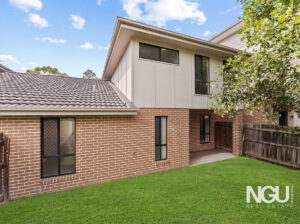 8 /  49 Station Road, Bethania