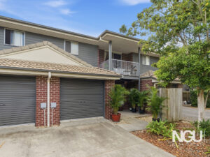 18 /  6-44 Clearwater Street, Bethania