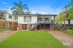  476 Kingston Road, Kingston