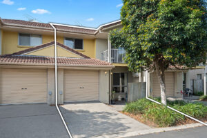 5 /  34-42 University Drive, Meadowbrook
