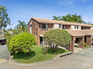 1 /  10 Damalis Street, Woodridge