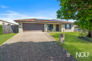 4 Ashmore Close, Marsden