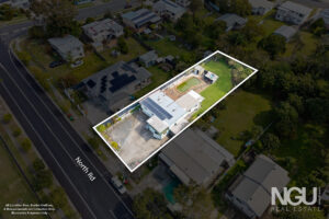  114 North Road, Woodridge