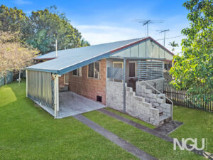 1&2 /  18 Ewing Road, Logan Central