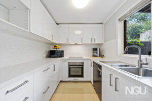 31 /  108 Overland Drive, Edens Landing