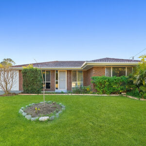  9 Whiteman Street, Crestmead