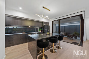  42 Highbury Court, Greenbank