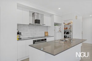  3 Brookvale Street, Chambers Flat