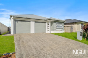  4 Fanflower Street, Logan Reserve