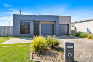  2 Pierro Place, Logan Reserve