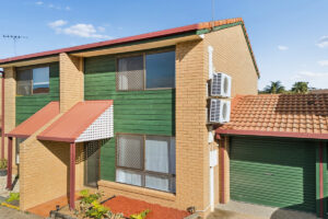 20 /  39 BRUCE Road, Woodridge