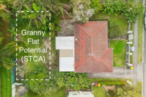  54 Camelia Avenue, Logan Central