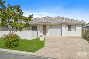 2 /  14 Sunrise Court, Loganlea