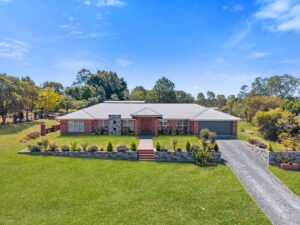  18-20 Redan Court, Greenbank