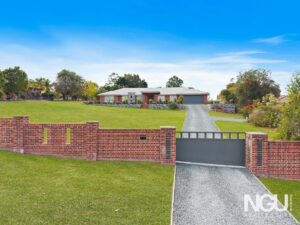  18-20 Redan Court, Greenbank