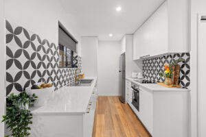 1 /  16 Troughton Road, Sunnybank