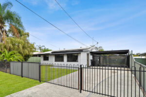  7 Orm Court, Marsden
