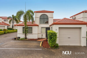 21 /  74 Plaza Street, Wynnum West